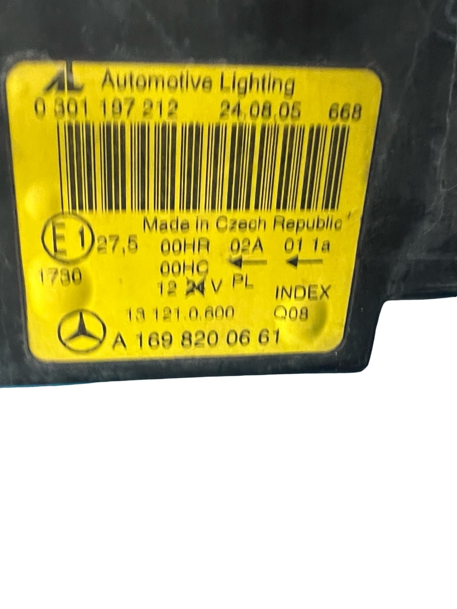 Far dreapta MERCEDES-BENZ A-CLASS II W169 2004 - 2012 A1698200661 – foto 4