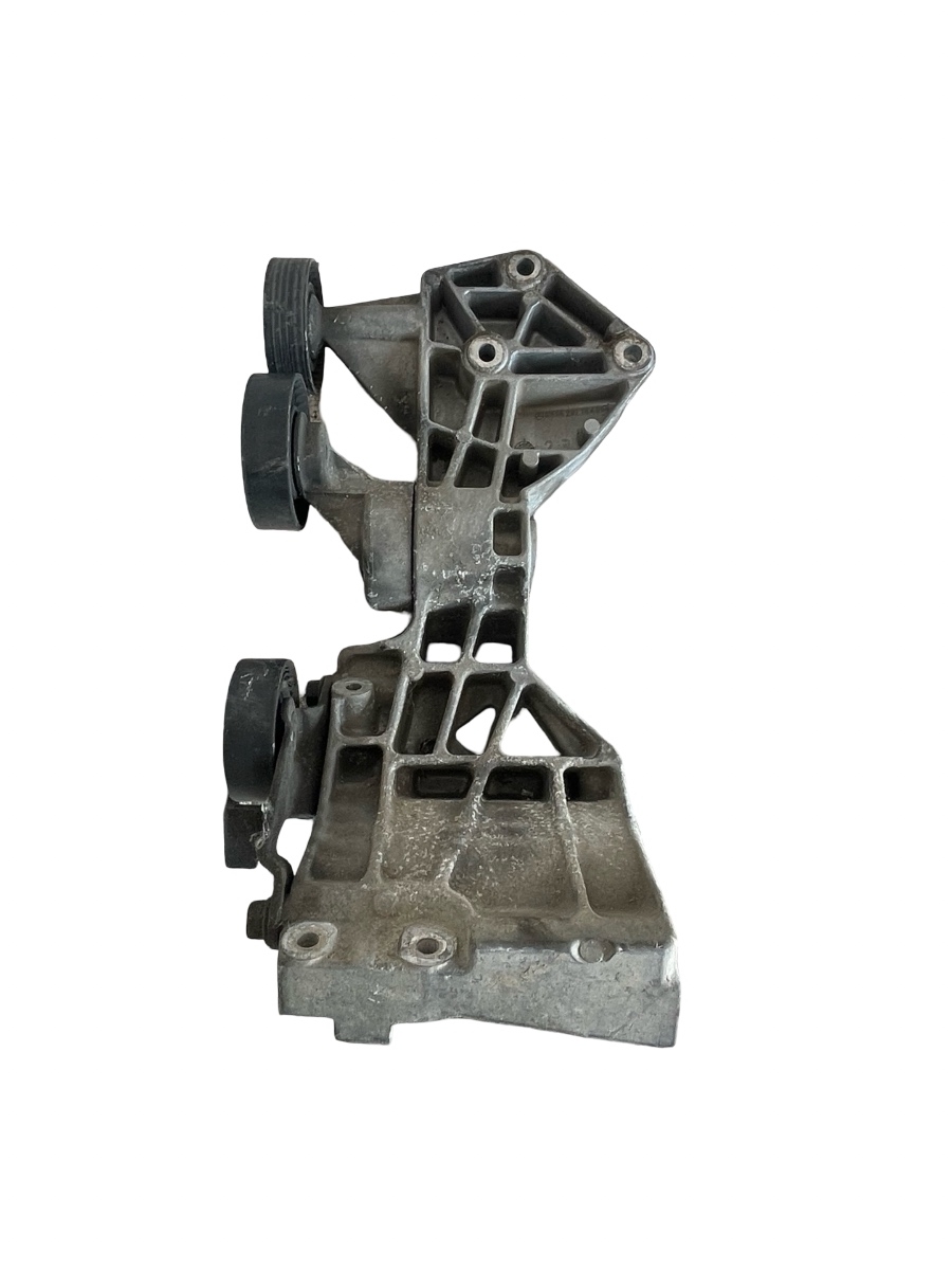 Suport accesorii MERCEDES-BENZ A-CLASS II W169 2004 - 2012 2.0CDI A6402021040 – foto 4