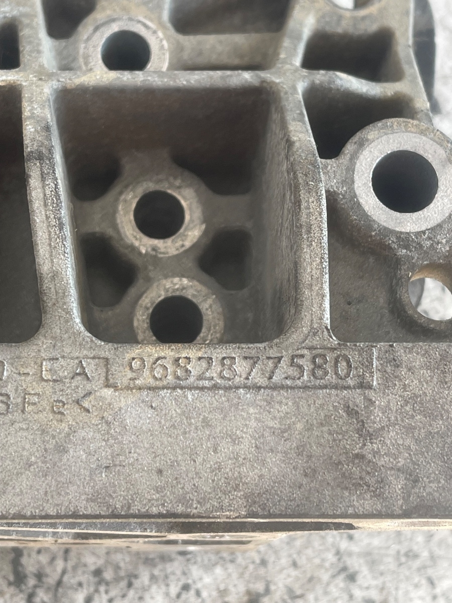 Suport motor LAND ROVER FREELANDER 2 LF_, L359 2006 - 2014 2.2 TD4 4x4 224DT, DW12BTED4 9682877580 – foto 4