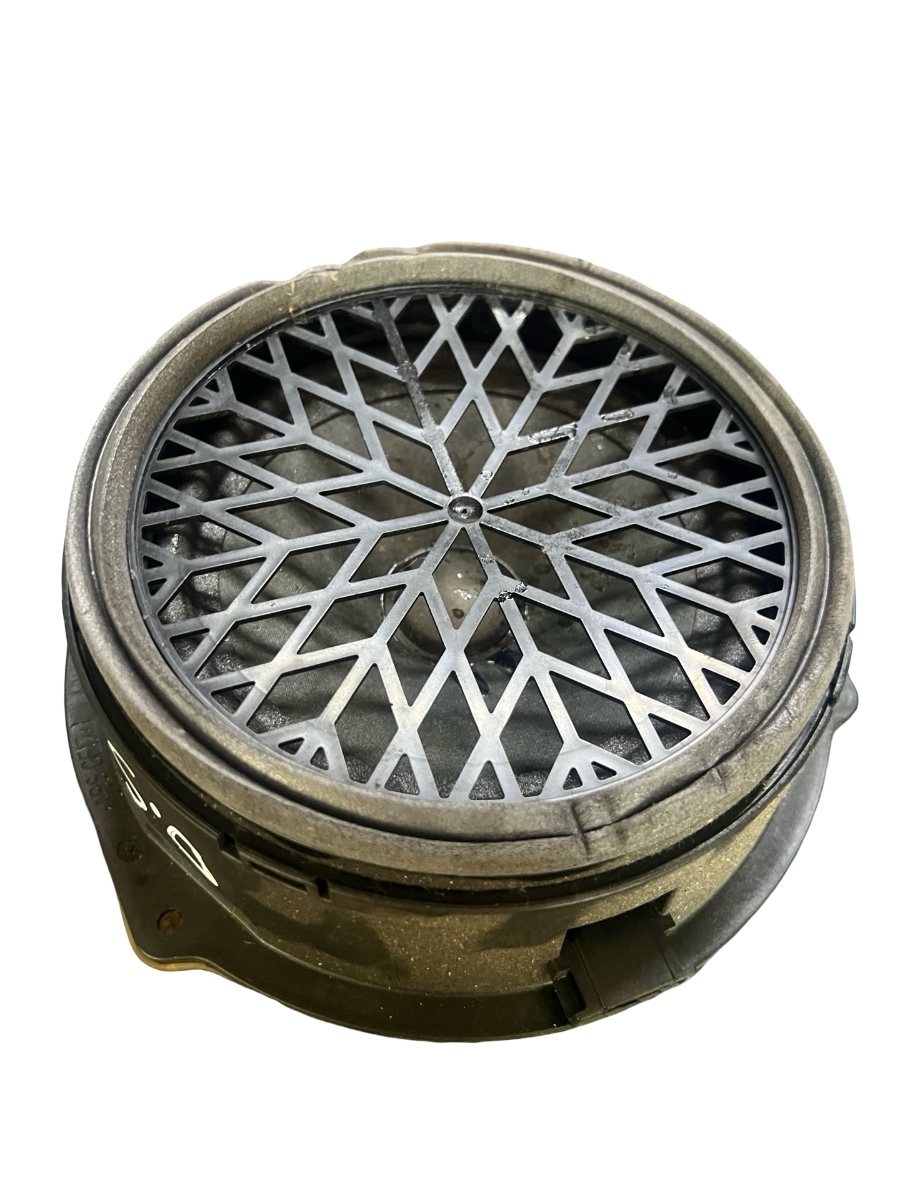 Difuzor portiera spate dreapta spate AUDI A4 IV 8K2, B8 2007 - 2015 A0176301