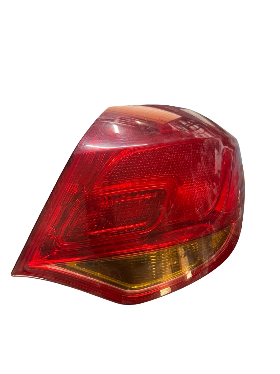 Lampa spate / Stop dreapta spate OPEL ASTRA J P10 2009 - 2015