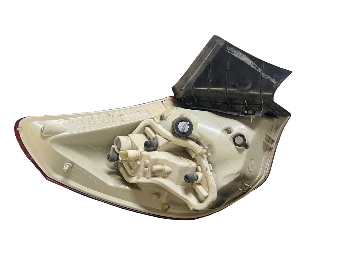 Lampa spate / Stop dreapta spate OPEL ASTRA J P10 2009 - 2015 – foto 5