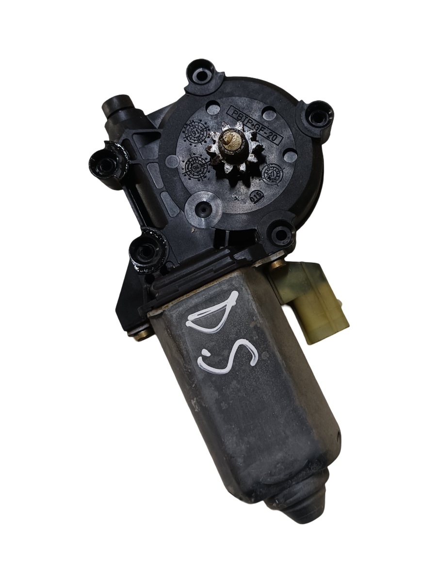 Motoras geam dreapta spate LAND ROVER RANGE ROVER II LP_, P38A 1994 - 2002 0130821317
