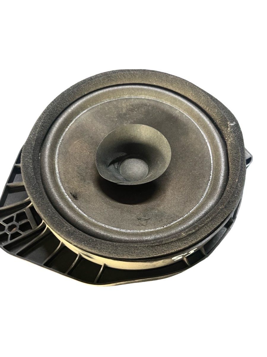 Difuzor portiera spate stanga spate OPEL ASTRA J P10 2009 - 2015