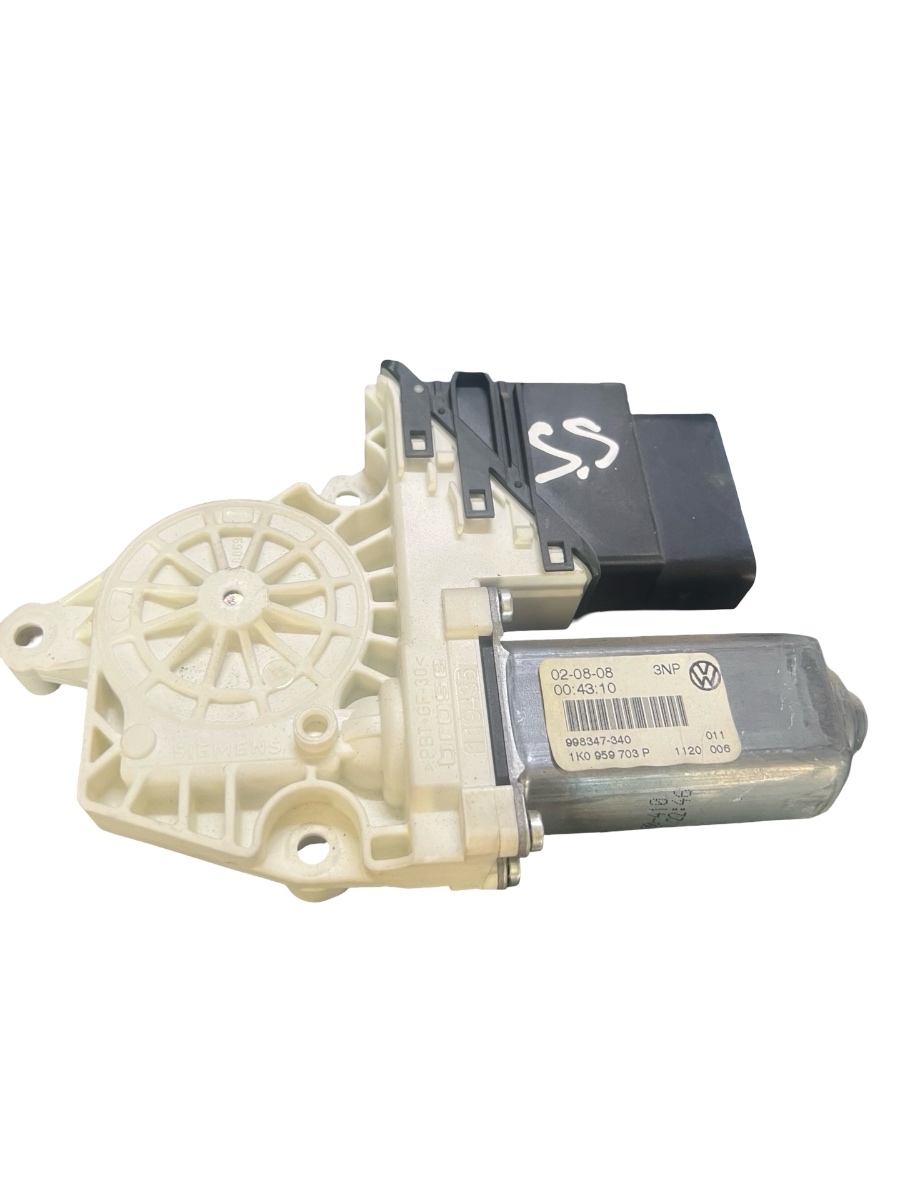 Motoras geam stanga spate VOLKSWAGEN GOLF V Variant 1K5 2007 - 2009 TDI BLS, BXE 973624-106 1K0959703P