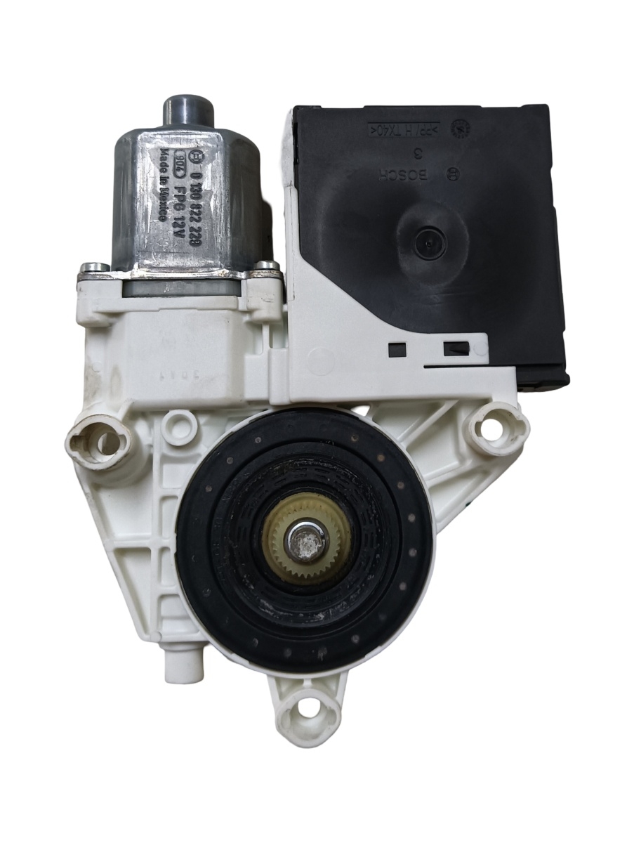 Motoras geam dreapta fata VOLKSWAGEN GOLF V Variant 1K5 2007 - 2009 1k0959792m