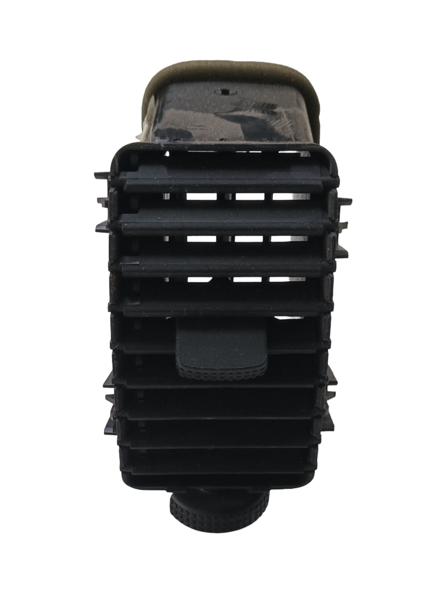 Grila ventilatie dreapta fata NISSAN NP300 NAVARA D40 2004 - >