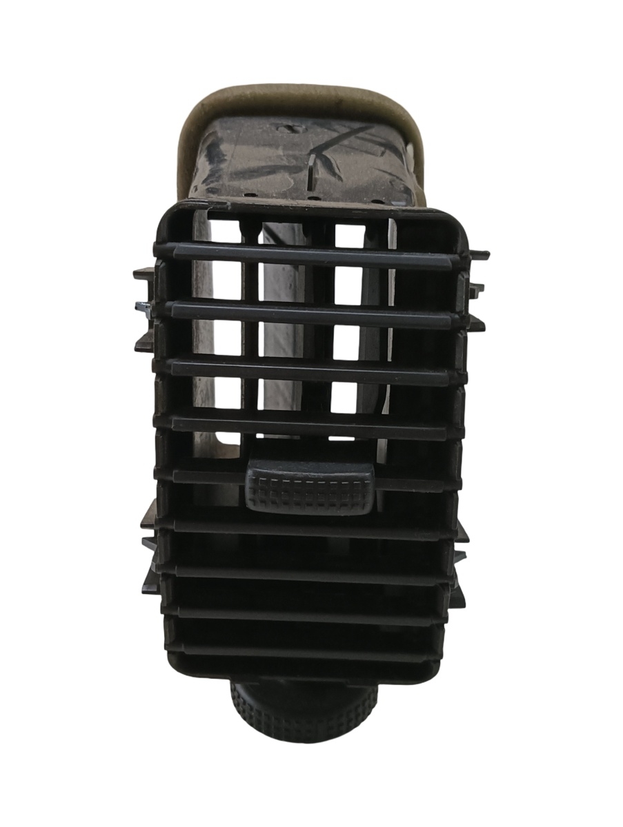 Grila ventilatie  stanga fata NISSAN NP300 NAVARA D40 2004 - >