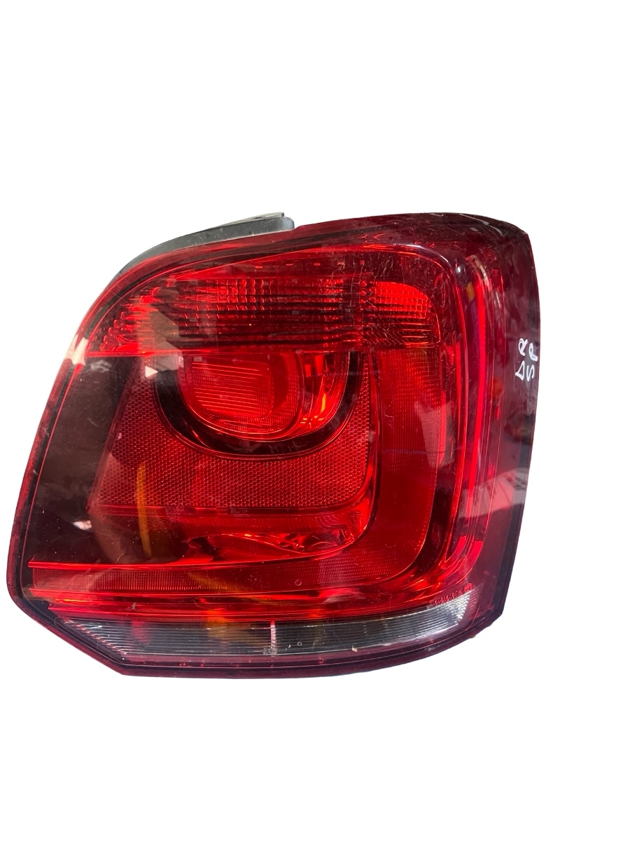 Lampa spate / Stop dreapta spate VOLKSWAGEN POLO 6R, 6C 2009 - > 6R0945096L
