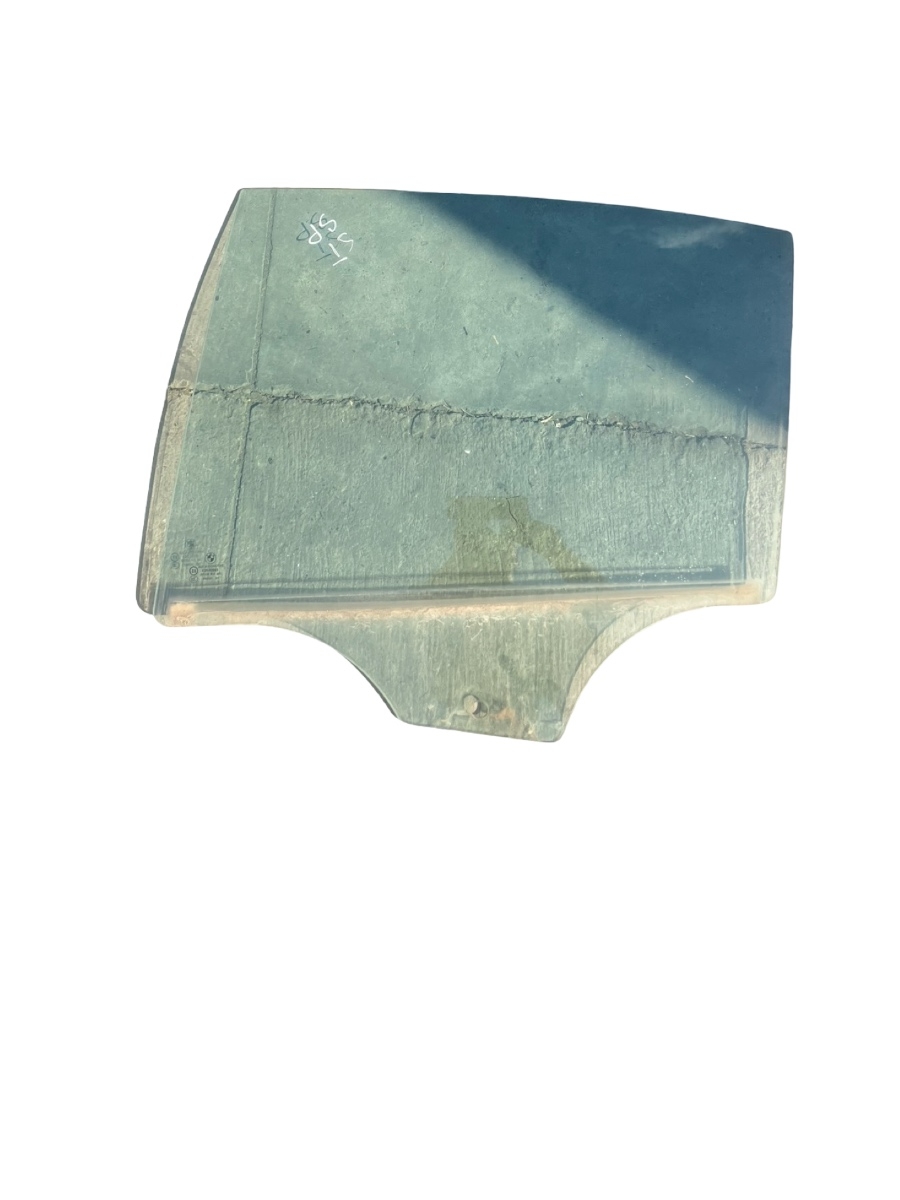 Geam portiera spate stanga BMW 5 F10 2009 - 2016