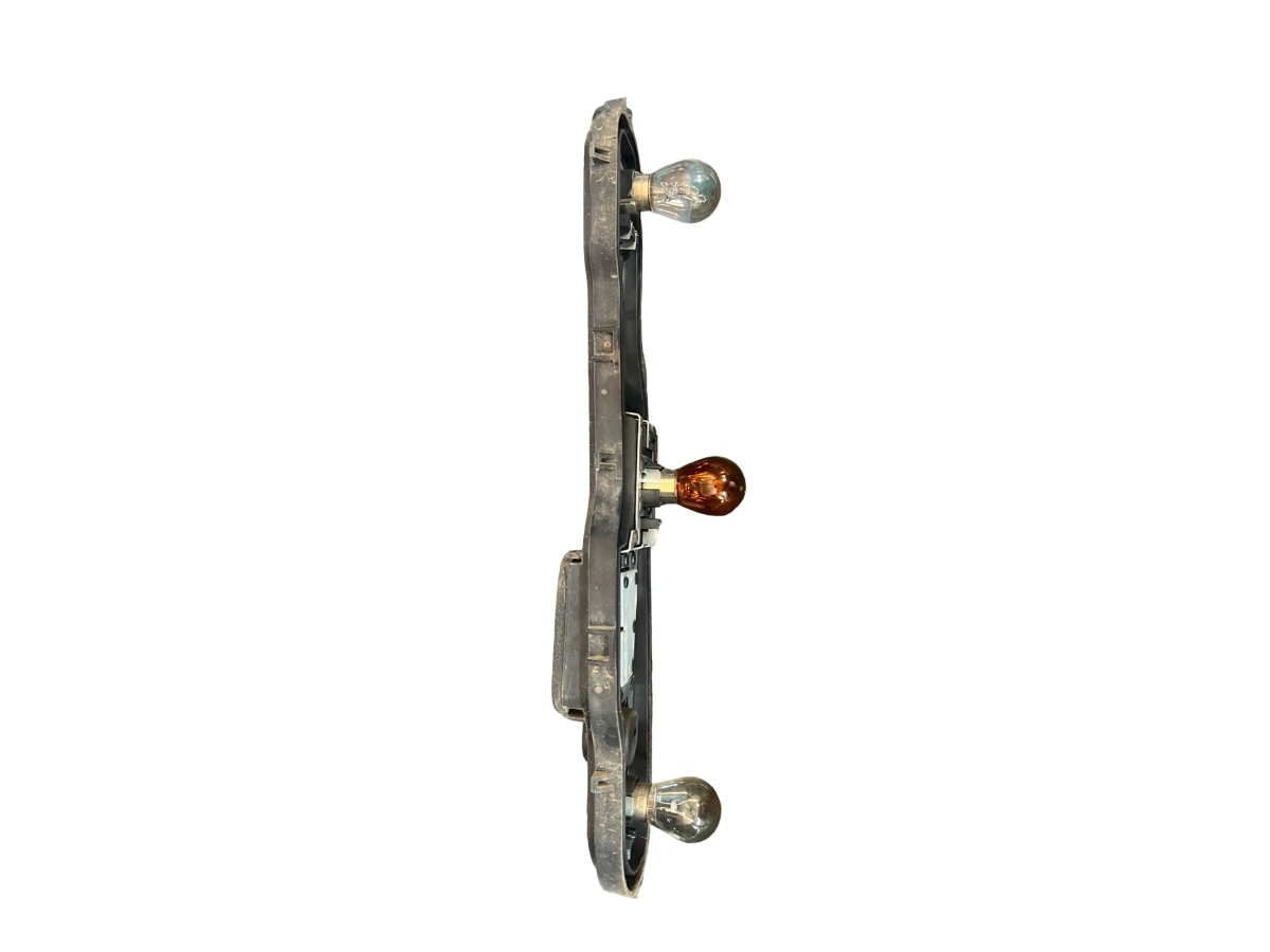 Soclu Carcasa suport becuri stopuri dreapta spate DACIA DOKKER 2012 - > 265509804R – foto 2