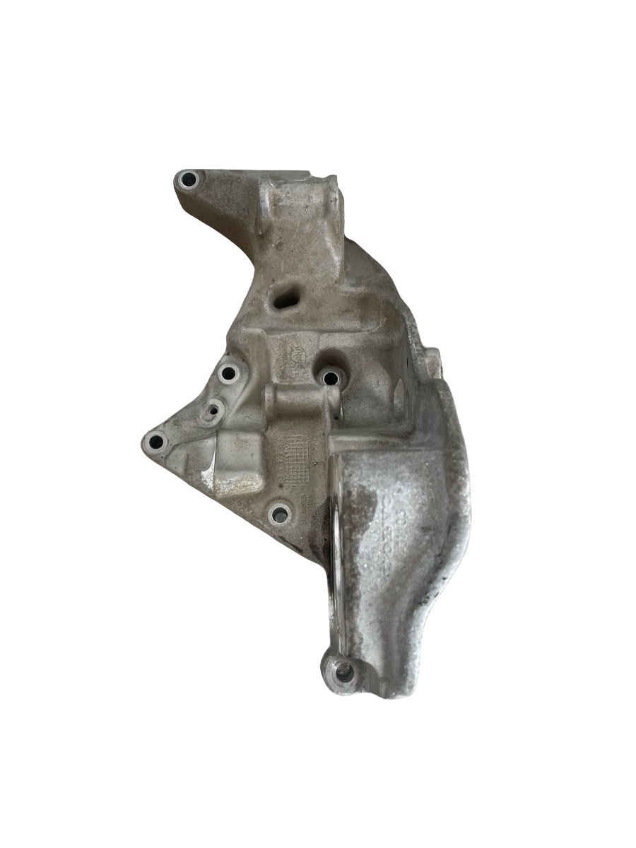 Suport accesorii VOLVO V40 Hatchback 525, 526 2012 - > 2.0 D2 D 4204 T8 31401103