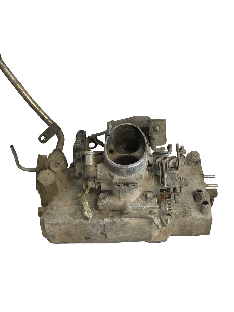 Galerie de admisie + clapeta acceleratie ISUZU TROOPER I UBS 1983 - 1991 2.6i – foto 2