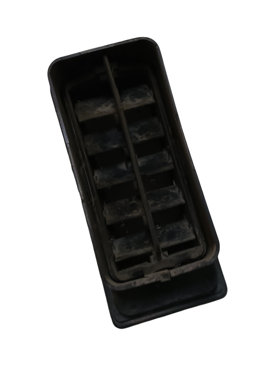 Grila ventilatie  ISUZU TROOPER II UB 1991 - 2000
