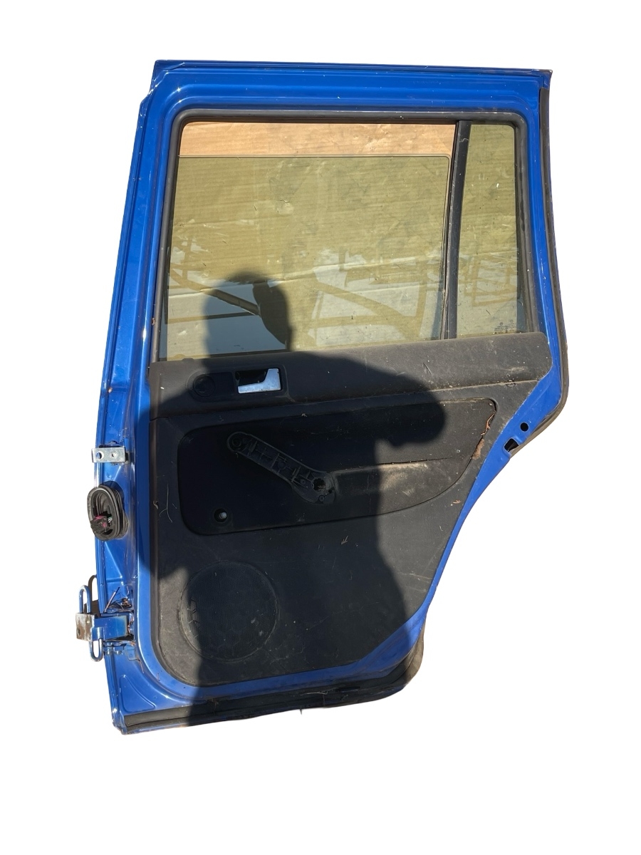 Usa Portiera dreapta spate VOLKSWAGEN GOLF IV 1J1 1997 - 2007