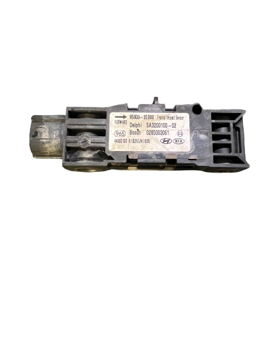 Senzor de impact airbag stanga fata KIA SPORTAGE JE_, KM_ 2004 - > 95930-2E000