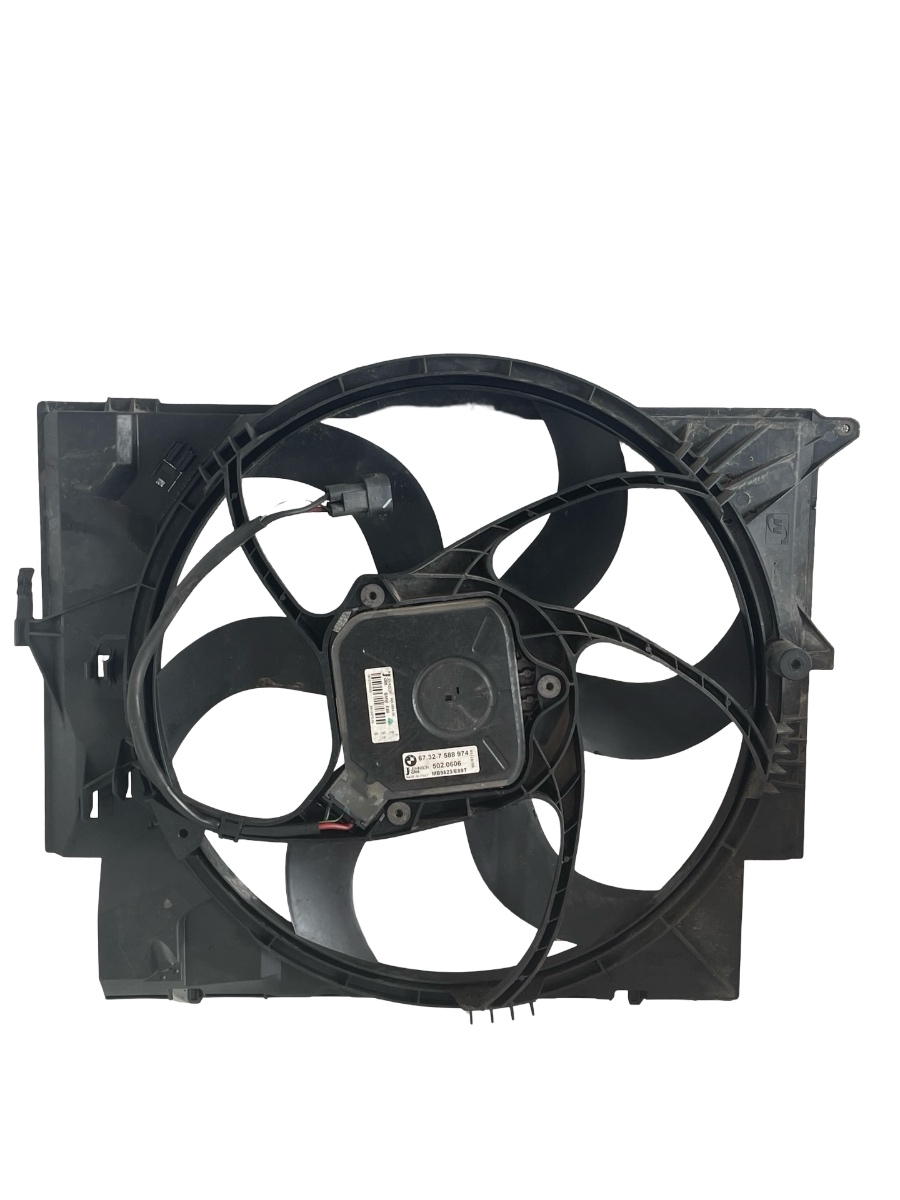 Electroventilator BMW X1 I E84 2009 - 2015 2.0 xDrive 20 d N47 D20 C 7588974