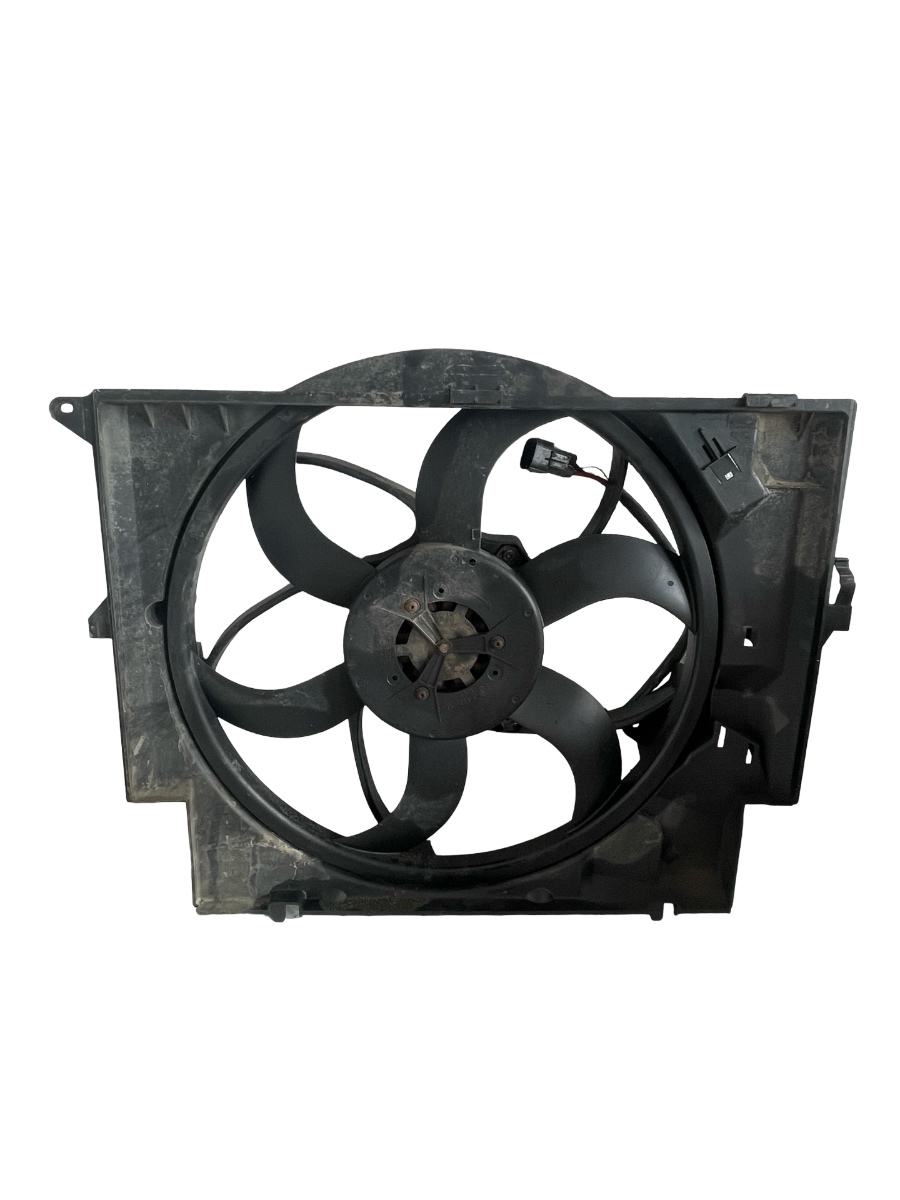 Electroventilator BMW X1 I E84 2009 - 2015 2.0 xDrive 20 d N47 D20 C 7588974 – foto 4