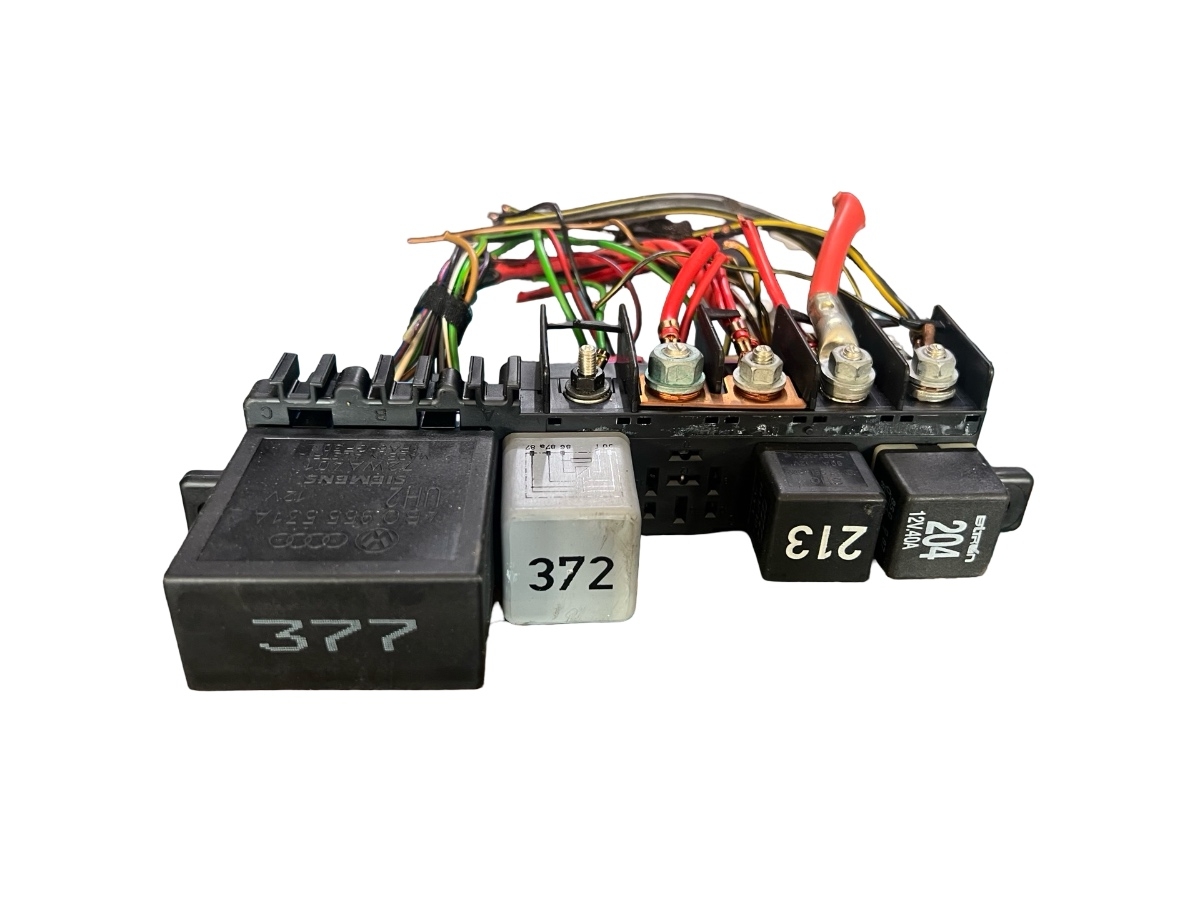 Panou sigurante AUDI A4 Saloon 8D2, B5 1994 - 2001, VOLKSWAGEN GOLF IV 1J1 1997 - 2007 16V ATN, AUS, AZD, BCB VAG 8L0941822A