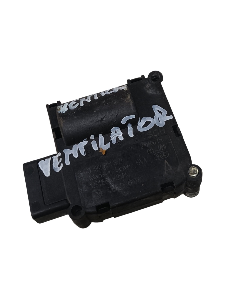 Actuator/motoras clapeta aer AC AUDI A6/S6 III Saloon 4F2, C6 2004 - 2011 0132801359