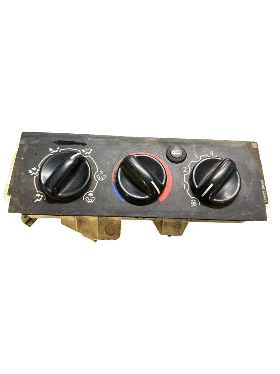 Panou Clima RENAULT MASTER II Box FD 1998 - > 92537