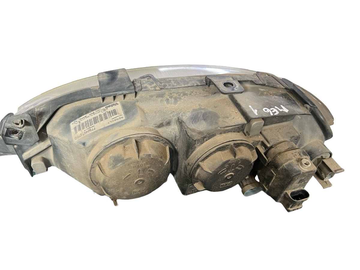 Far dreapta RENAULT MEGANE I BA0/1_ 1995 - 2004 7700427870D – foto 5