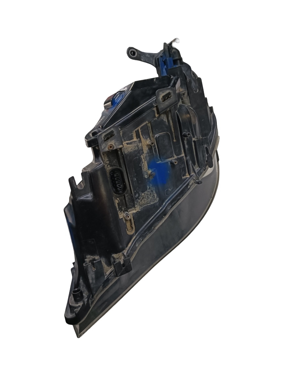 Far xenon dreapta fata BMW 5 E60 2001 - 2010 – foto 4