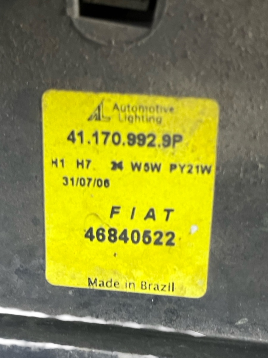 Far stanga FIAT Albea [ 2002 - 2012 ] – foto 4