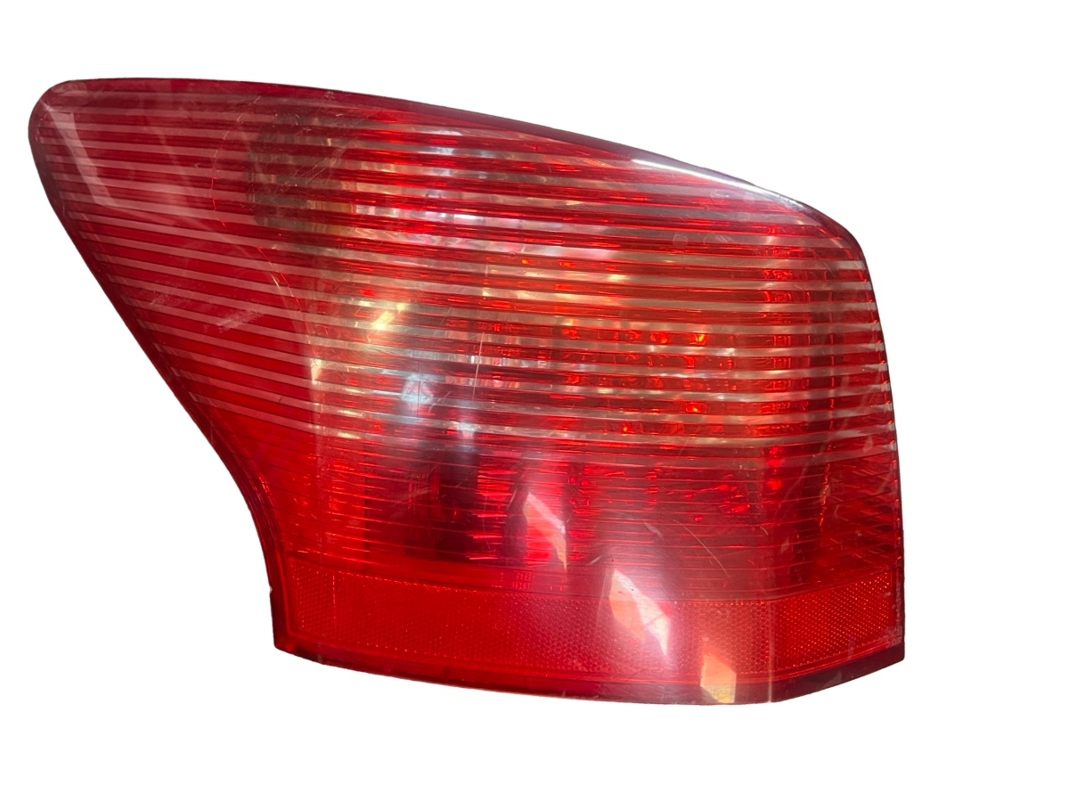 Lampa spate / Stop stanga PEUGEOT 407 SW 6E_ 2004 - > – foto 4
