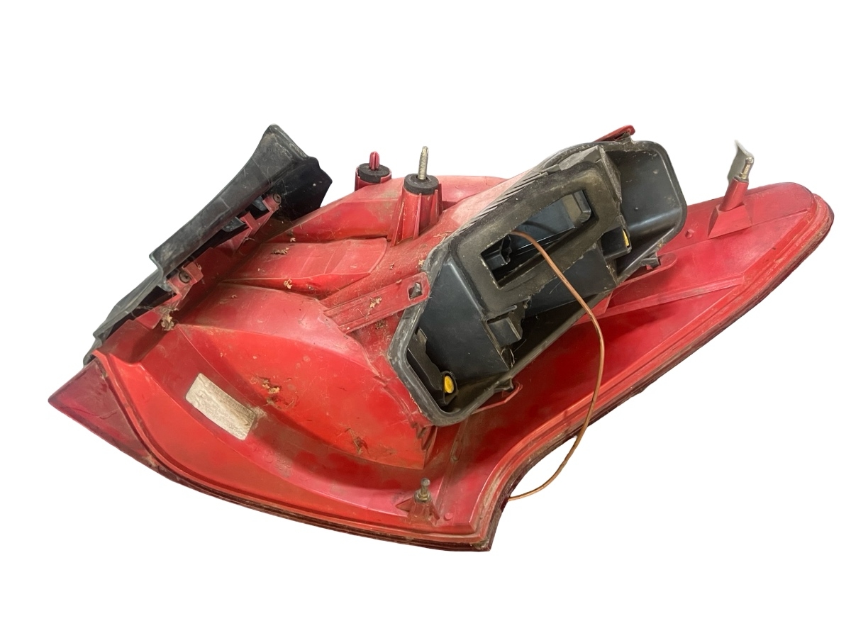 Lampa spate / Stop stanga PEUGEOT 407 SW 6E_ 2004 - > – foto 5