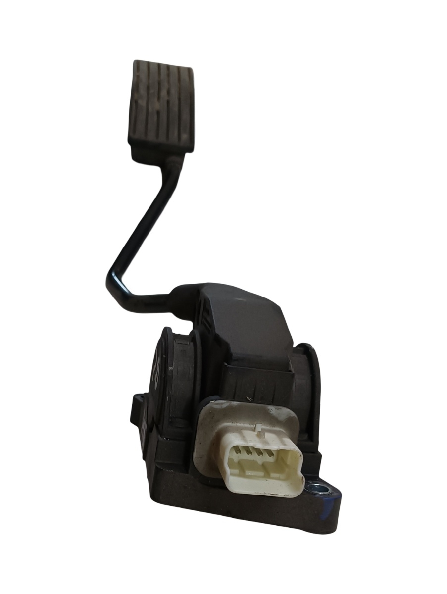 Pedala de acceleratie PEUGEOT 407 6D_ 2004 - > 2.0 HDi RHL (DW10BTED4) – foto 2