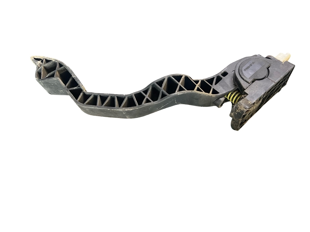 Pedala de acceleratie PEUGEOT 206 CC 2D 2000 - > F00C3E2429