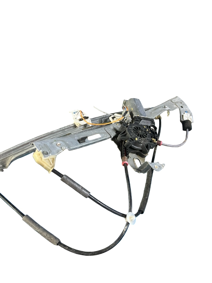 Macara Geam stanga fata PEUGEOT 206 Hatchback 2A/C 1998 -> 1.1 HFY (TU1JP)