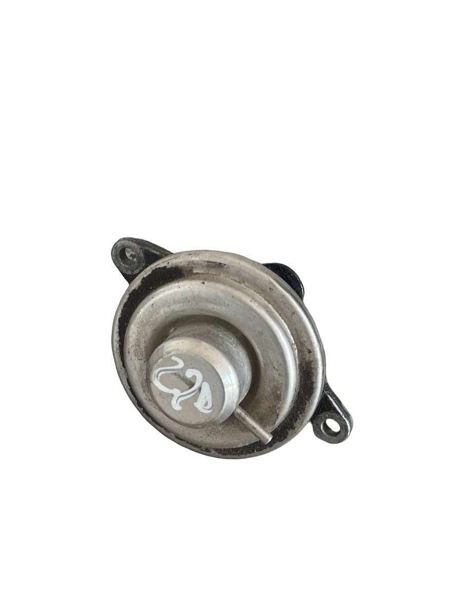 Supapa EGR OPEL FRONTERA B 6B_, U99 1998 - 2002 2.2D – foto 2
