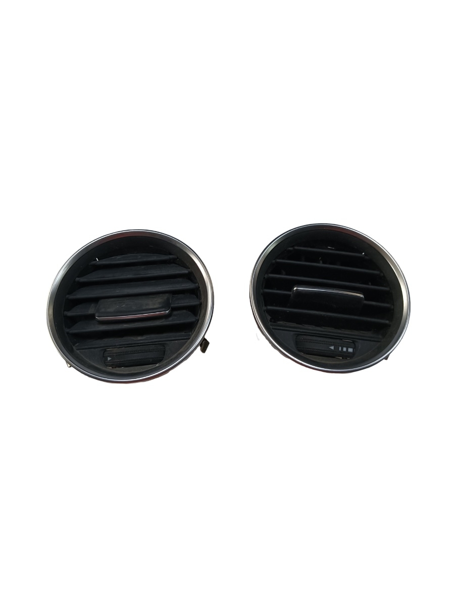 Grila de ventilatie bord centrala fata MERCEDES-BENZ C-CLASS W204 2007 - 2014 A2048306654