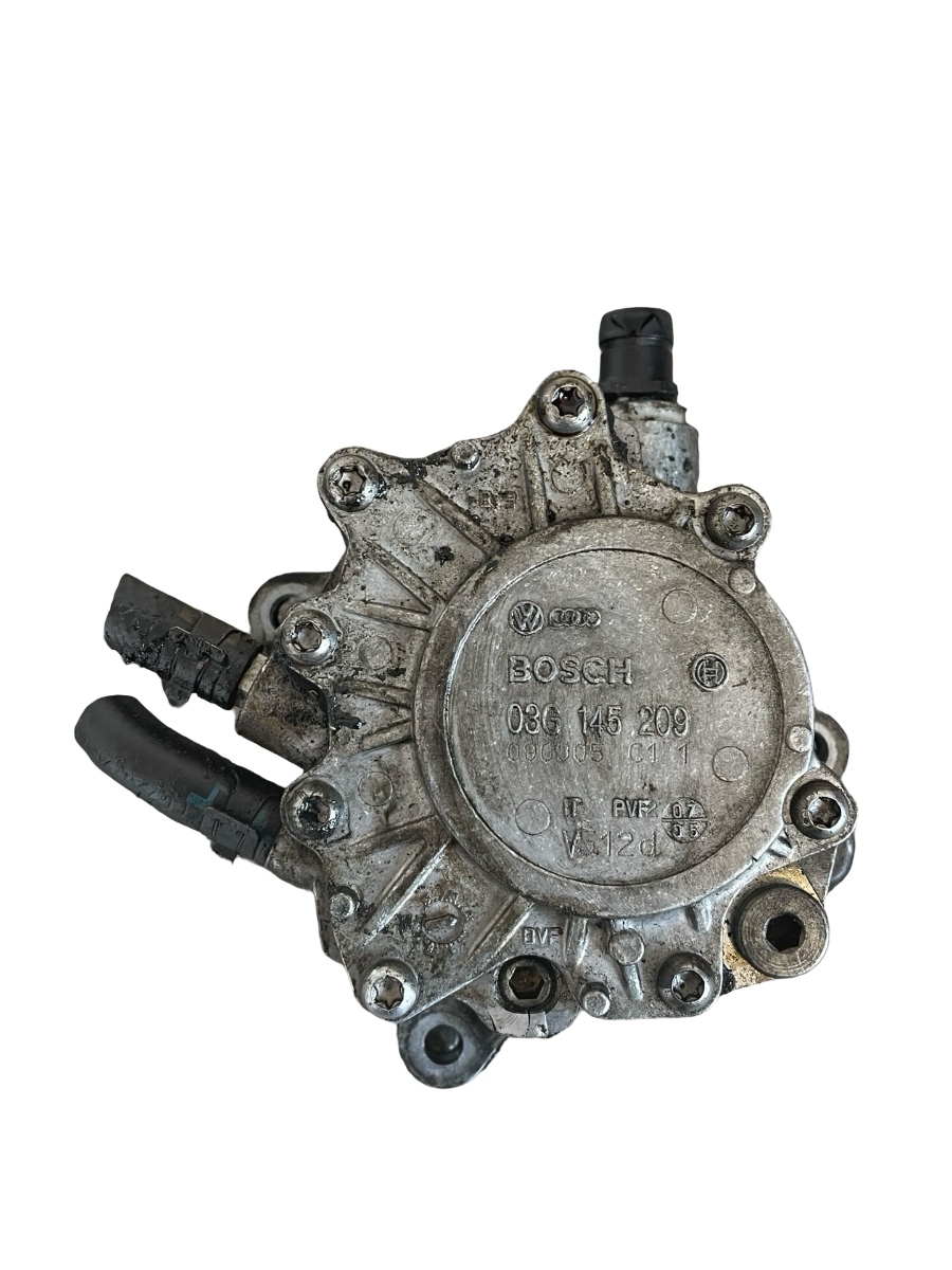 Pompa de vacuum VOLKSWAGEN GOLF V 1K1 2003 - 2009 2.0 TDI 16V BKD 03G145209