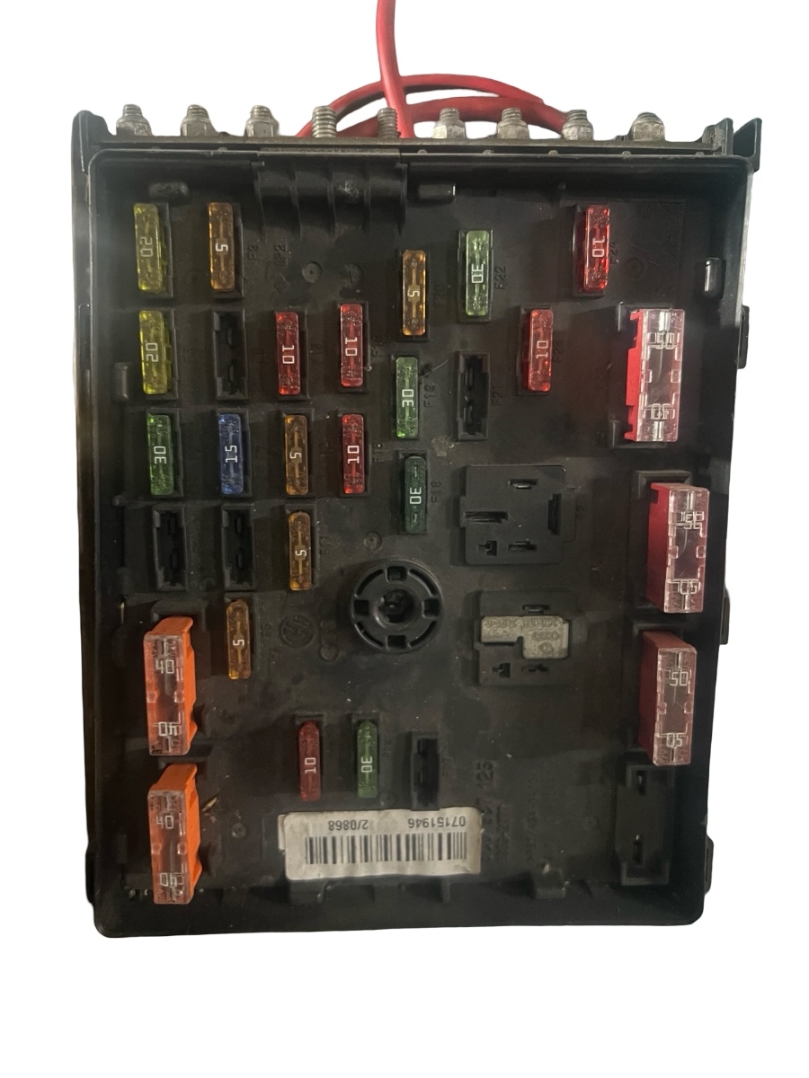 Panou sigurante VOLKSWAGEN PASSAT 3C2 2005 - 2010 VAG 3C0937125