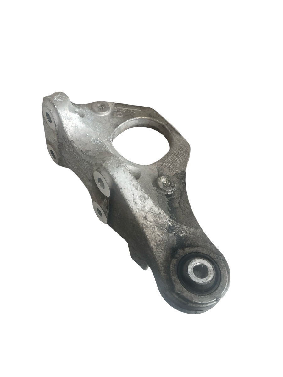 Suport planetara dreapta VOLVO V40 Hatchback 525, 526 2012 - > 2.0 D2 D 4204 T8 31401993 – foto 2