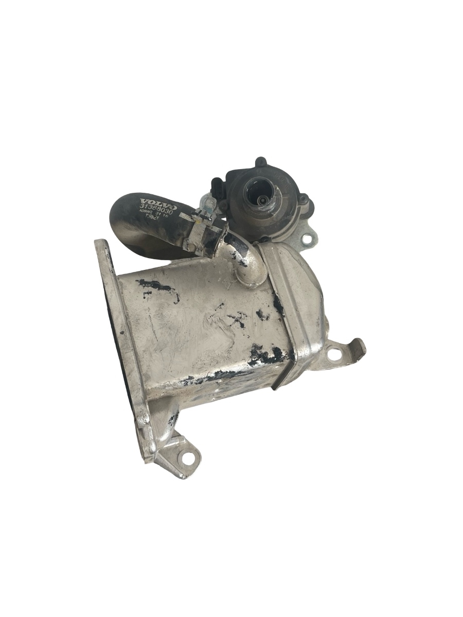 Racitor gaze + pompa recirculare apa VOLVO V40 Hatchback 525, 526 2012 - > 2.0 D2 D 4204 T8 704773000 31422315