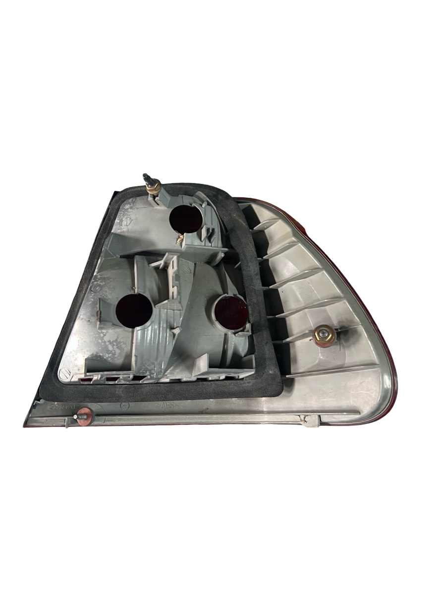 Lampa spate / Stop stanga BMW 3 IV E46 1998 - 2005 – foto 2