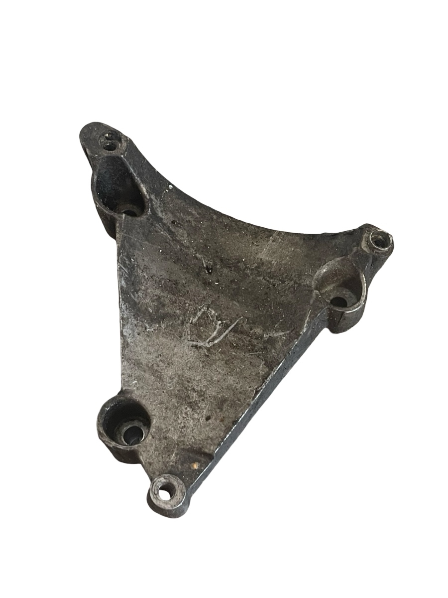 Suport compresor clima AUDI A6/S6 III Saloon 4F2, C6 2004 - 2011 3.2 FSI AUK, BKH 06E260835C – foto 2