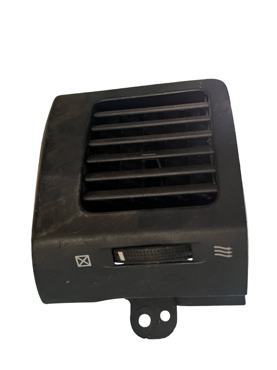 Grila de ventilatie laterala panou de bord stanga TOYOTA LAND CRUISER LJ12_, KZJ12_, TRJ12_, KDJ12_, GRJ12_ 2002 -
