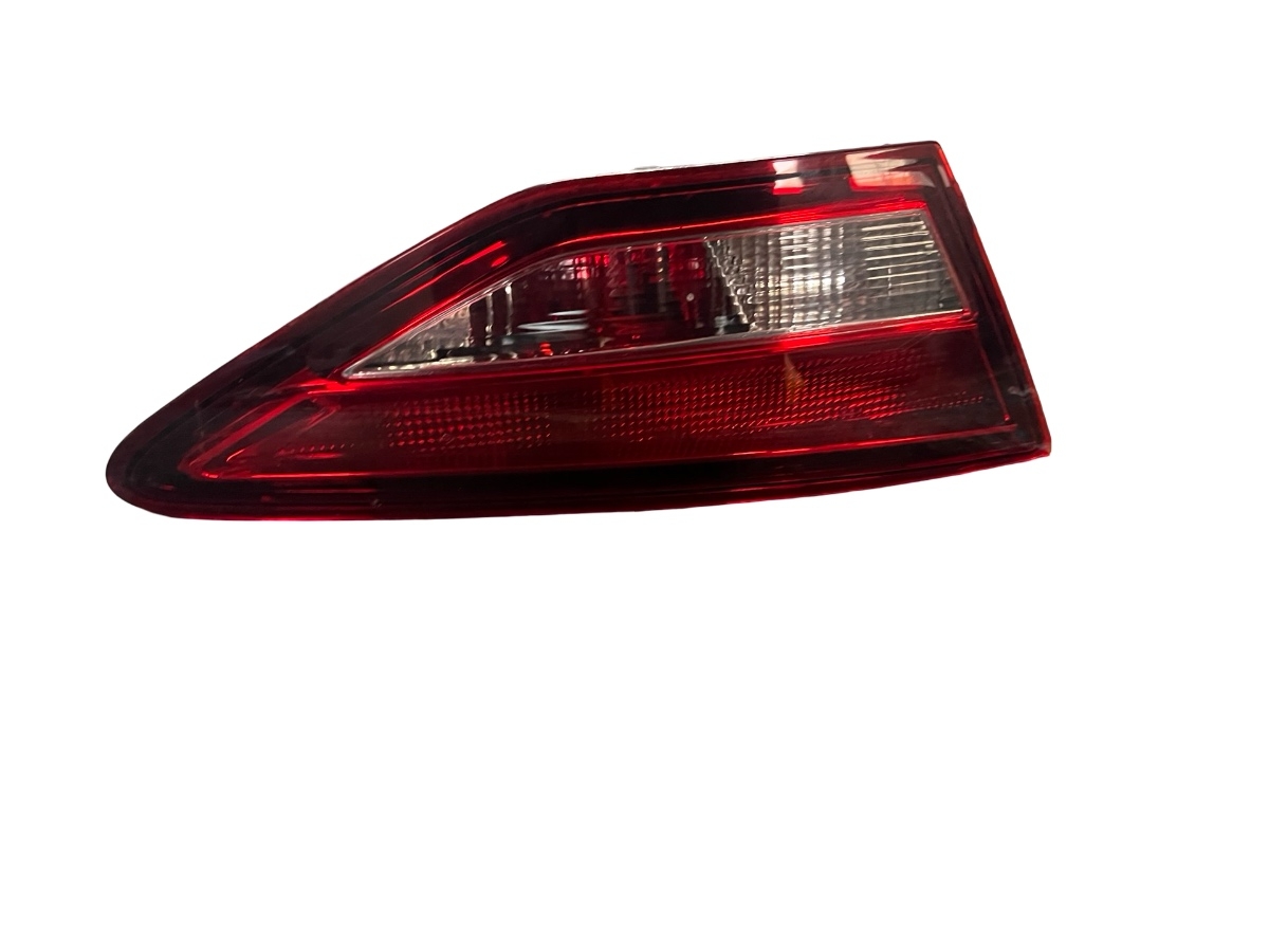 Lampa spate / Stop stanga  haion SEAT LEON III 5F1 2012 - > 90020455