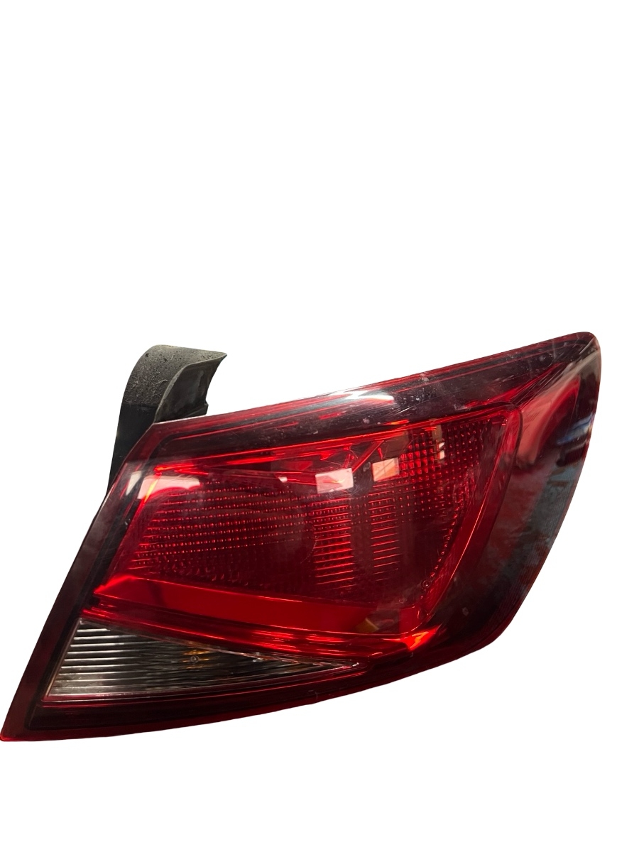 Lampa spate / Stop dreapta SEAT LEON III 5F1 2012 - > 90058408