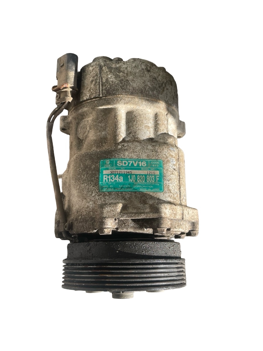 Compresor  AC VOLKSWAGEN BORA 1J2 1998 - 2013 2.0 APK, AQY, AZG, AZH, AZJ, BBW 1J0820803F