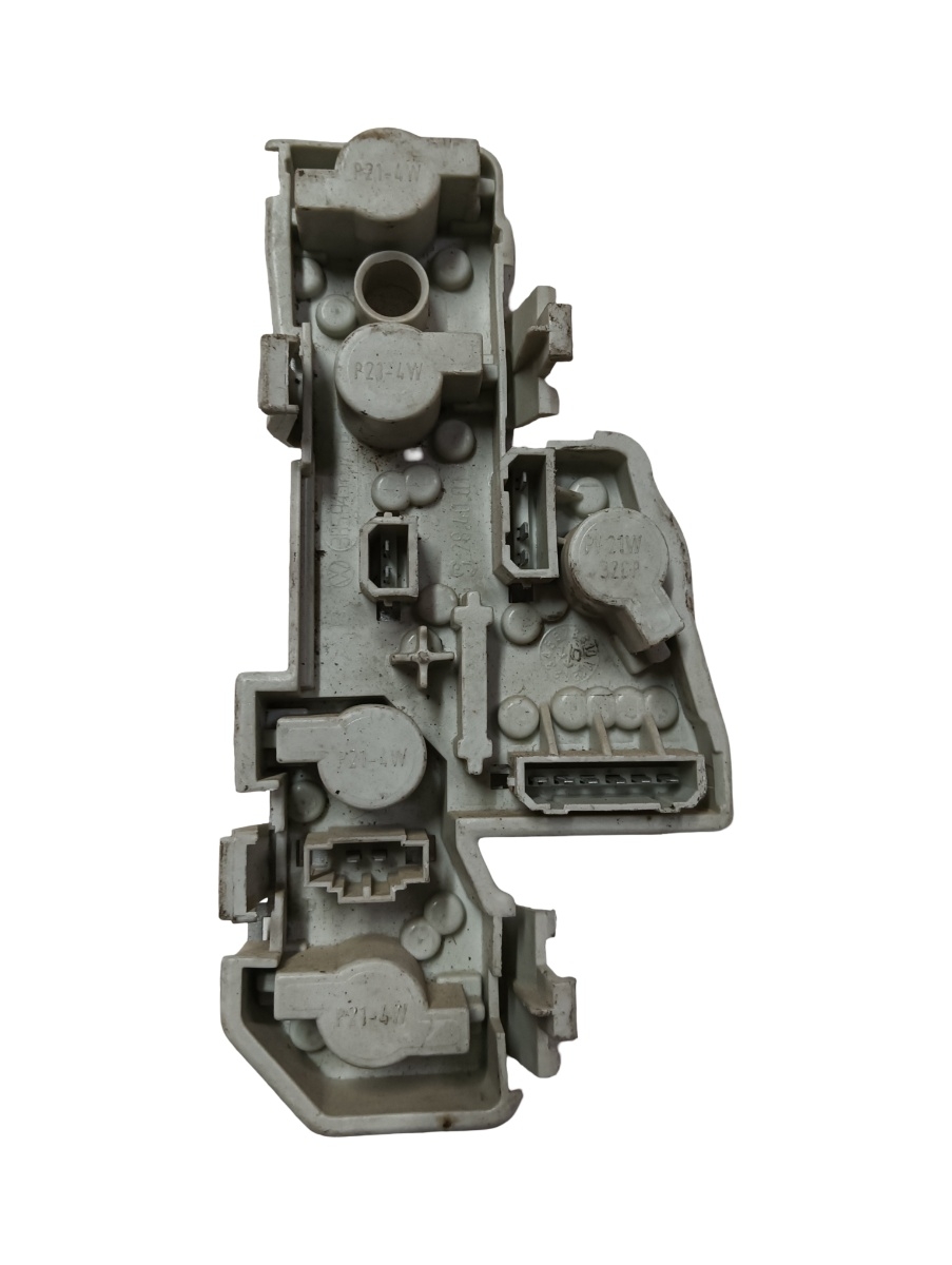 Soclu stop  spate VOLKSWAGEN PASSAT 3B3 2000 - 2005 385945257
