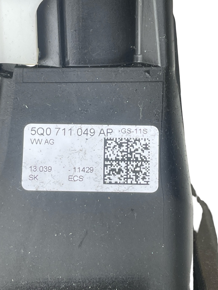 Timonerie schimbator de viteze SEAT LEON III 5F1 2012 - > 1.6 TDI CLHA 5Q0711049AP – foto 3