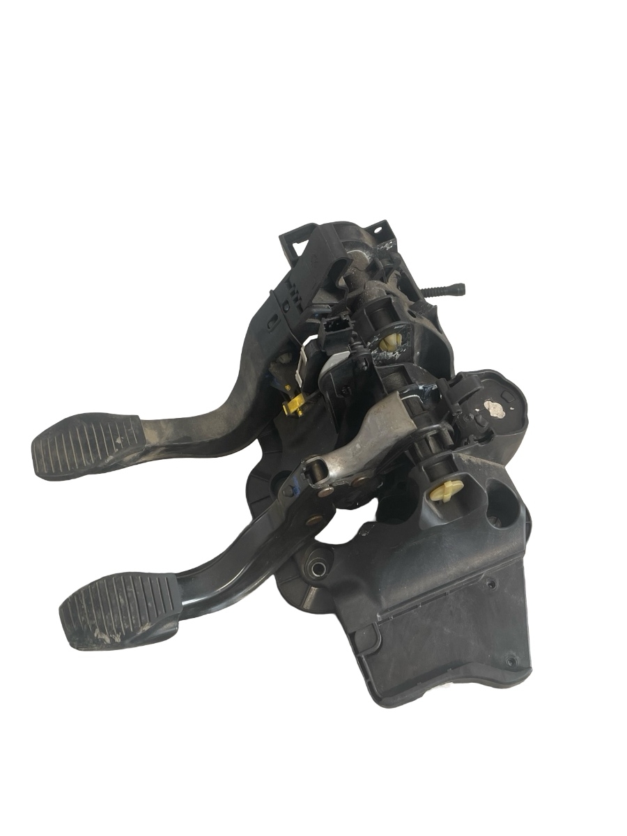 Ansamblu pedale(pod pedalier) ALFA ROMEO MITO 955_ 2008 - > 1.6D