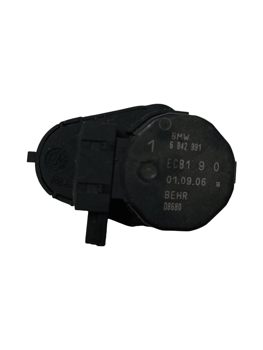 Actuator/motoras clapeta aer AC BMW 6 II Convertible E64 2004 - 2010 6942991