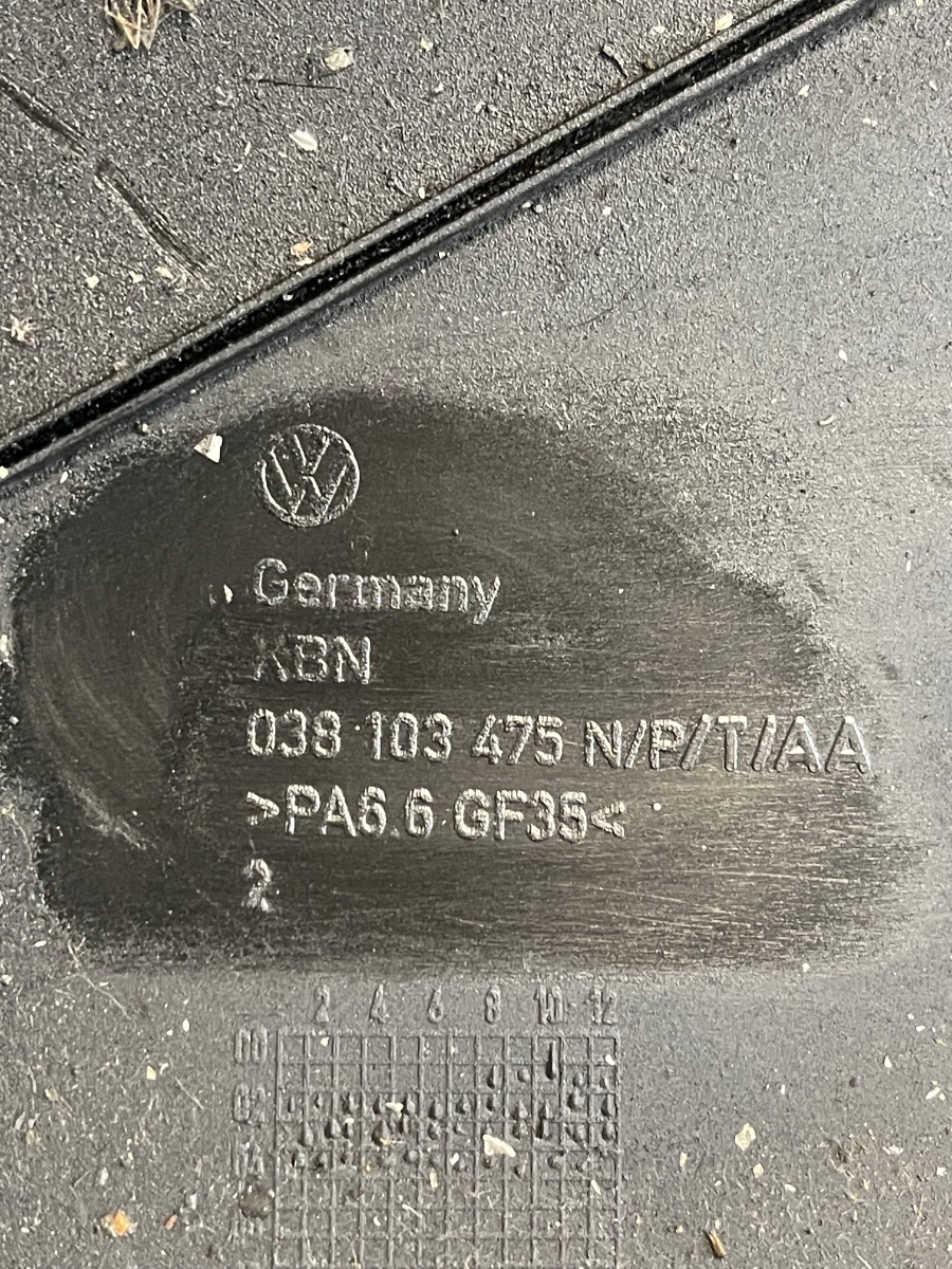 Capac culbutori AUDI A3 II 8P1 2003 - 2013 1.9 TDI BXE 038103475N – foto 4